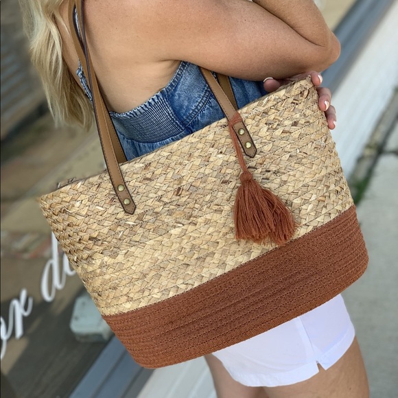 Take Me Somewhere Special Woven Bag - Picture 6 of 6